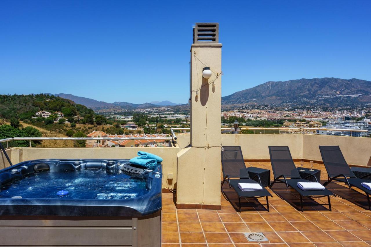 Spacious Castillo Sohail Penthouse With Jacuzzi By Costarentals - Ref 12 Leilighet *
